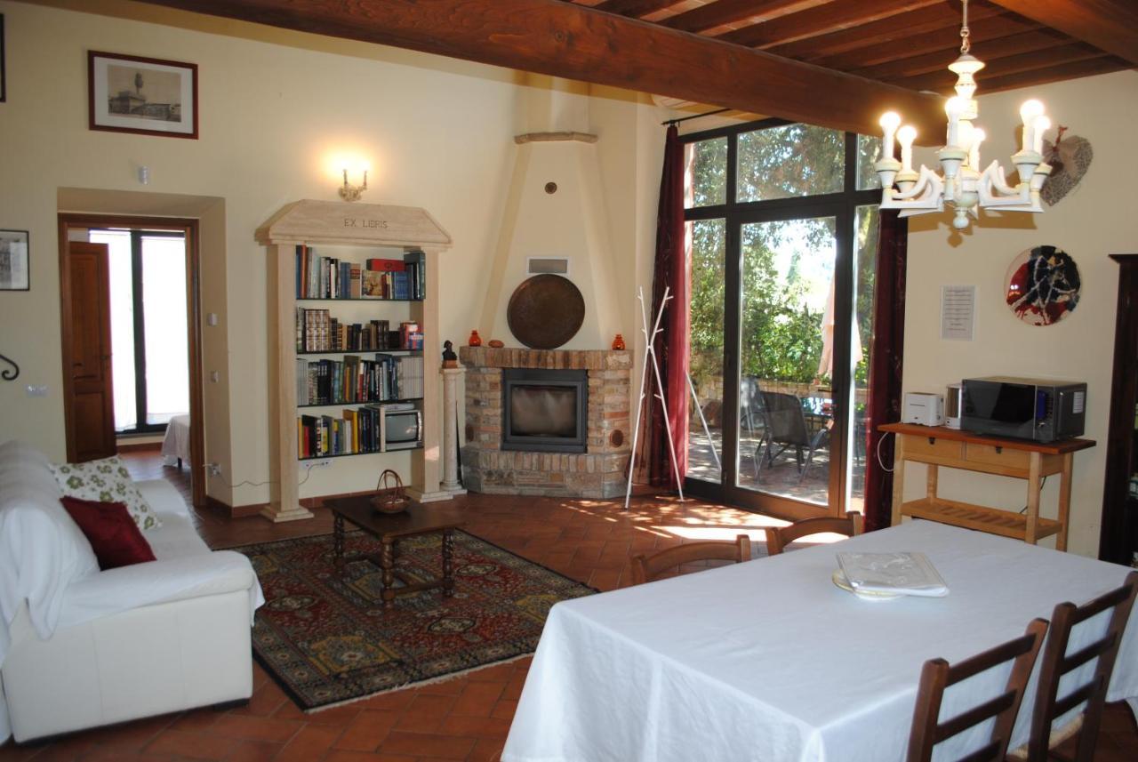 Agriturismo Fattoria Di Malavolta Florença Exterior foto